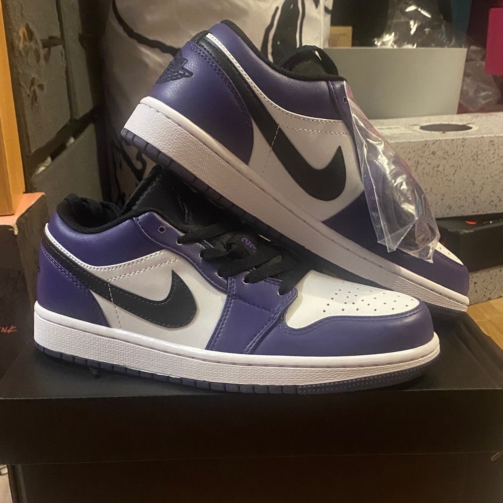 Nike Purple and White Low-Top Sneakers box is a little damaged but never worn
